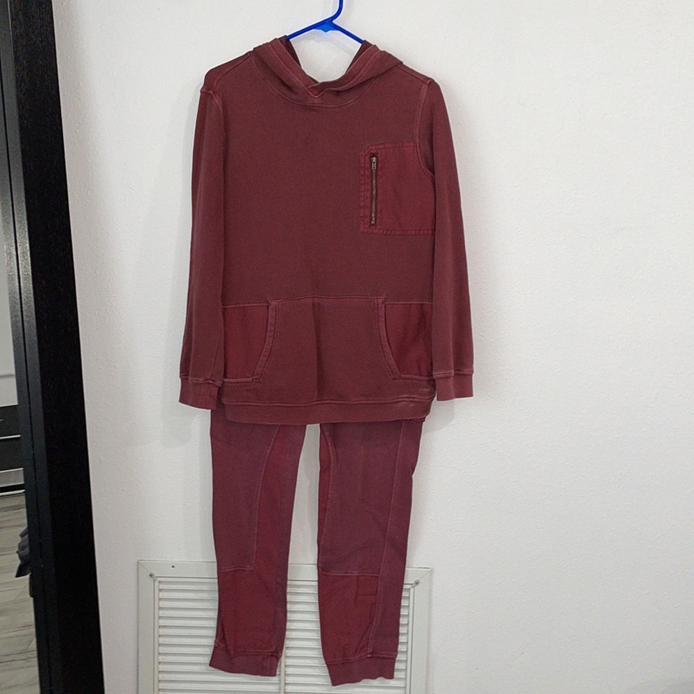 Boys sweat suits outfit